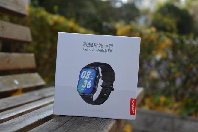 atch Fit运动手表体验智能贴心高颜值凯发赛事合作为青春代言联想Lenovo W(图3)