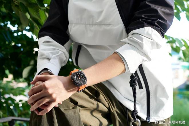 axy Watch Ultra智能手表与你同行凯发k8国际娱乐首选释放快乐荷尔蒙三星Gal(图2)